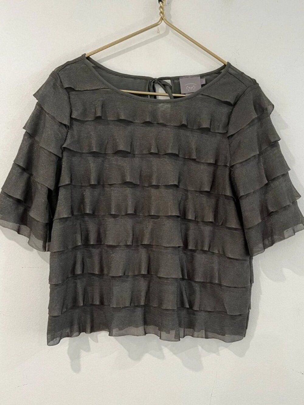 NWOT VANESSA VIRGINIA by Anthropologie Tiered Ruffle Short Sleeve Top M/L